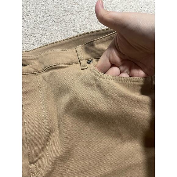 LL Bean Classic Fit Khakis Womens Plus Size 20 M/T Cotton Modal Tencel Tan Pants - Picture 14 of 16